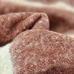 Filtar - Pläd i ullmix - Charlotte (rosa)