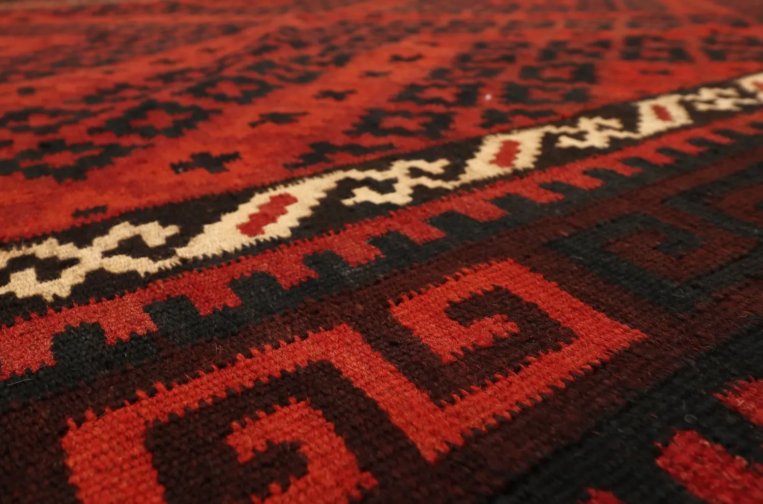 Orientalisk kelimmatta 330 x 243 cm