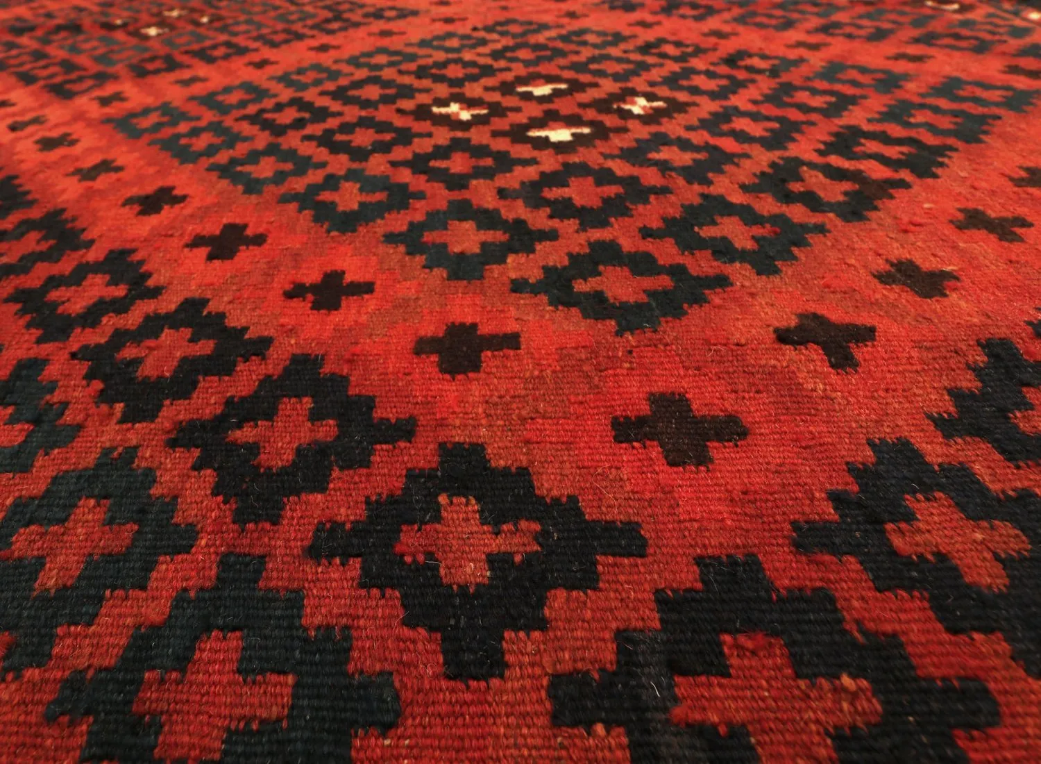 Orientalisk kelimmatta 296 x 263 cm