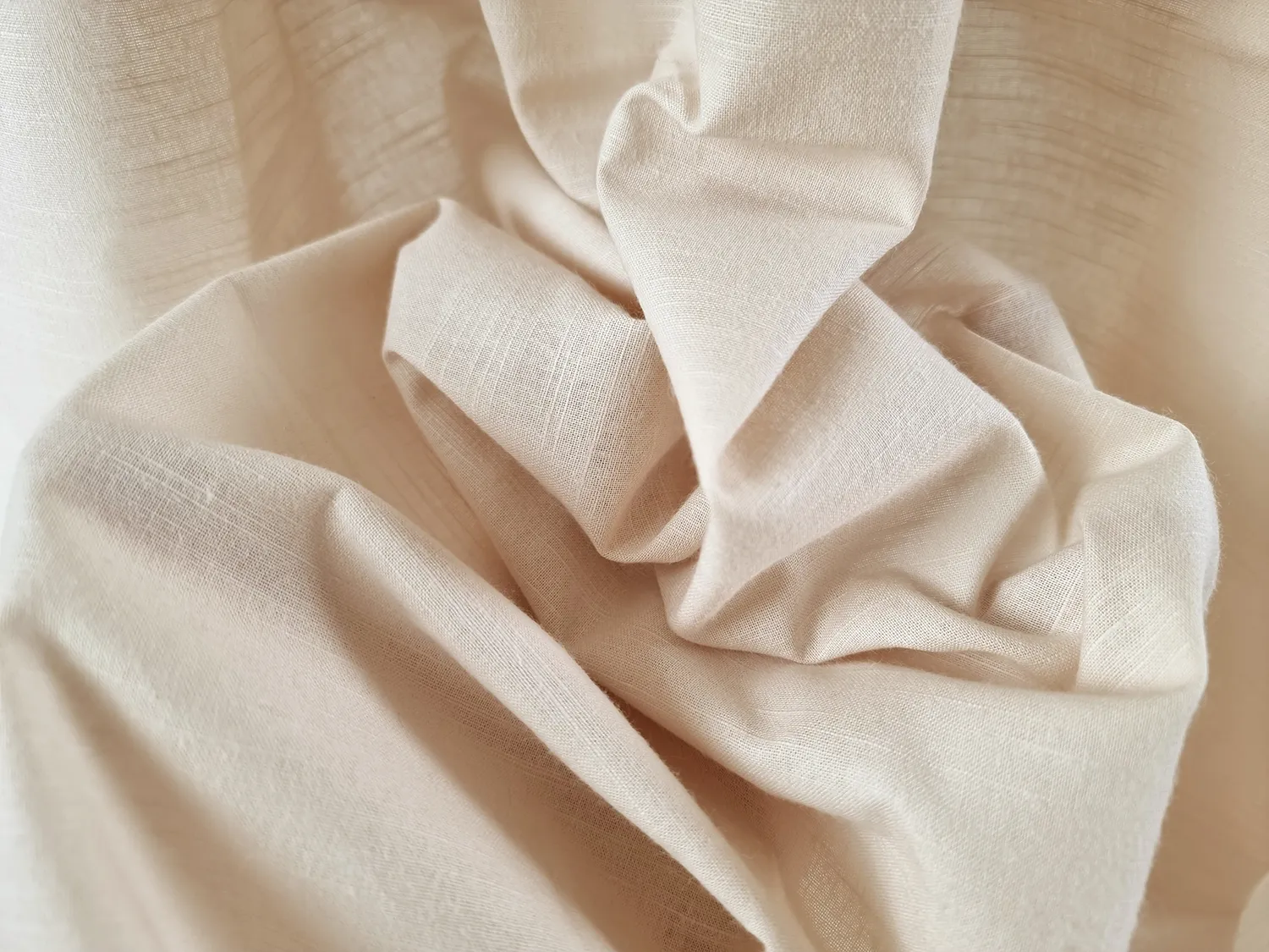 Gardiner - Bomullsgardin Adriana (beige)
