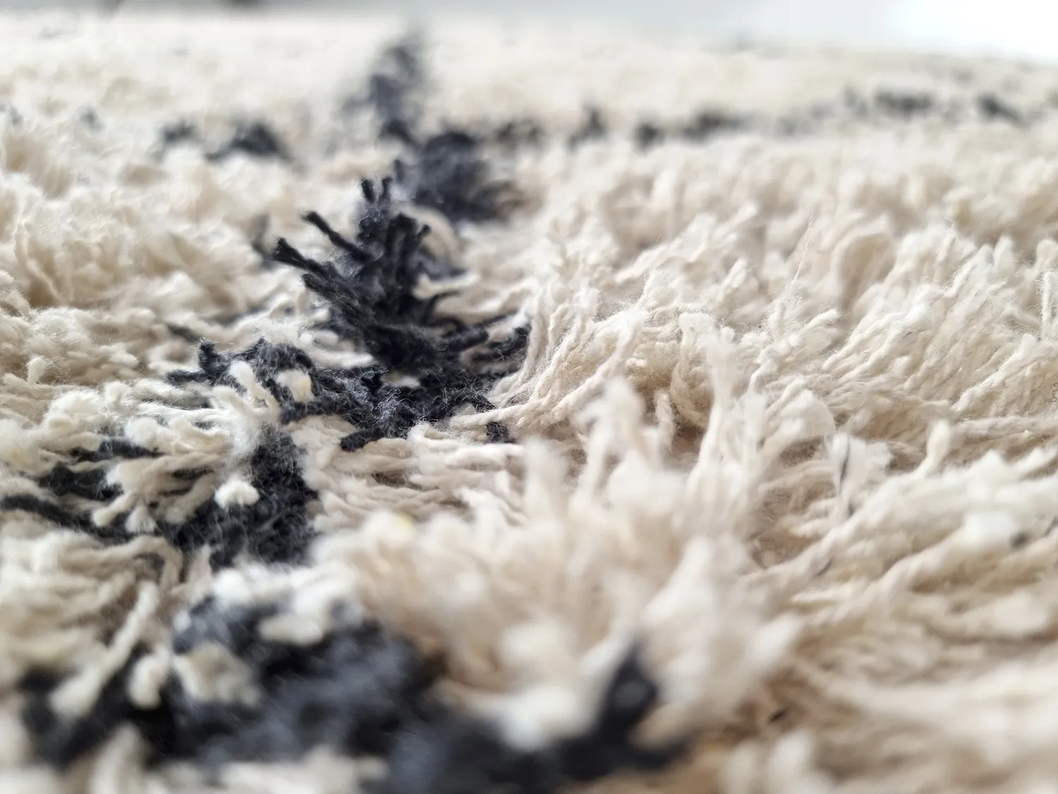 Ryamattor - Alcott Natural Cotton Shaggy (svart/vit)
