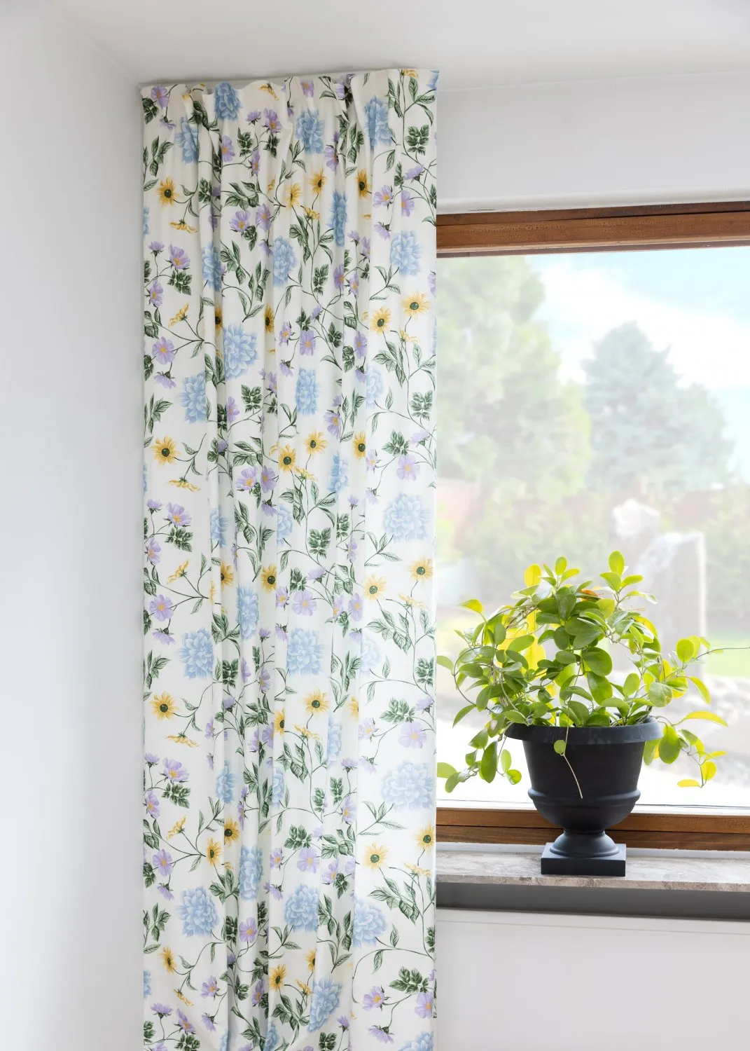 Gardiner - Bomullsgardin Dahlia (blå)
