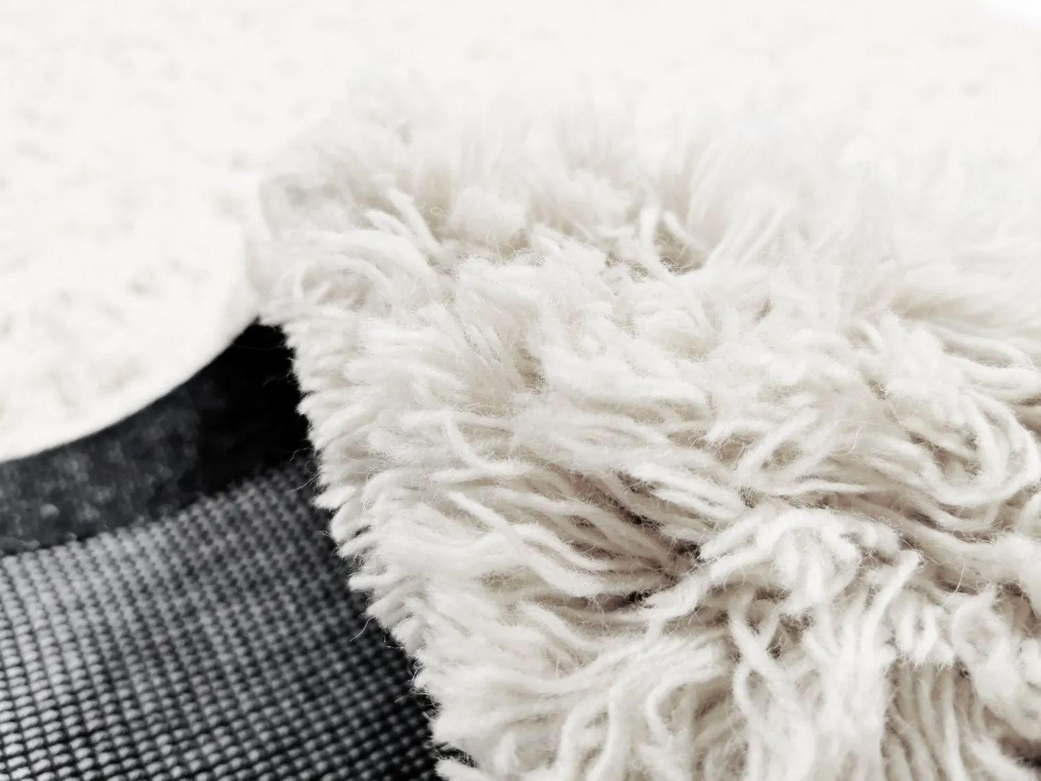 Ullmatta - Aliste Wool Shaggy (snow white)