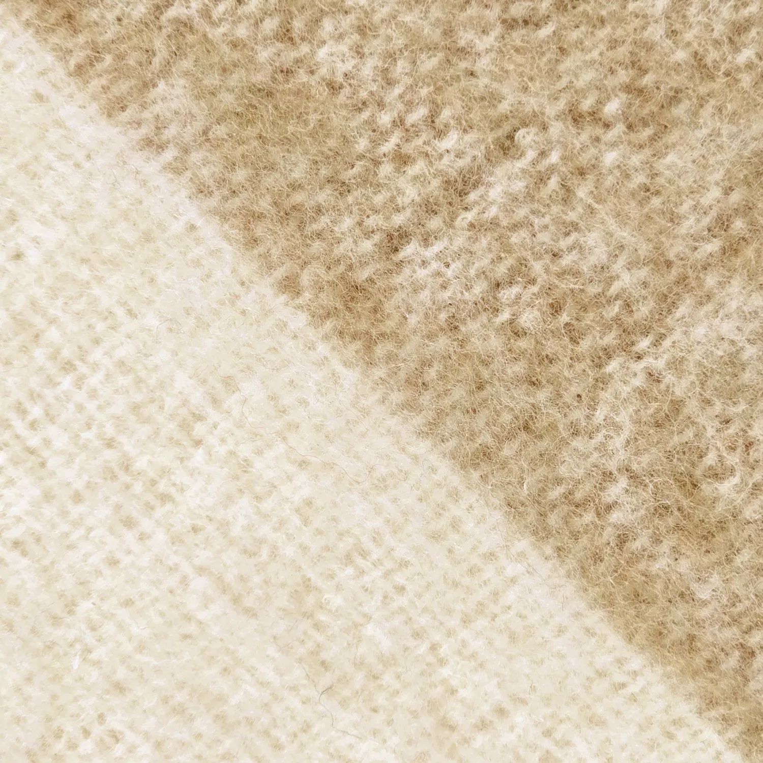 Filtar - Pläd i ullmix - Beatriz Stripe (beige/vit)