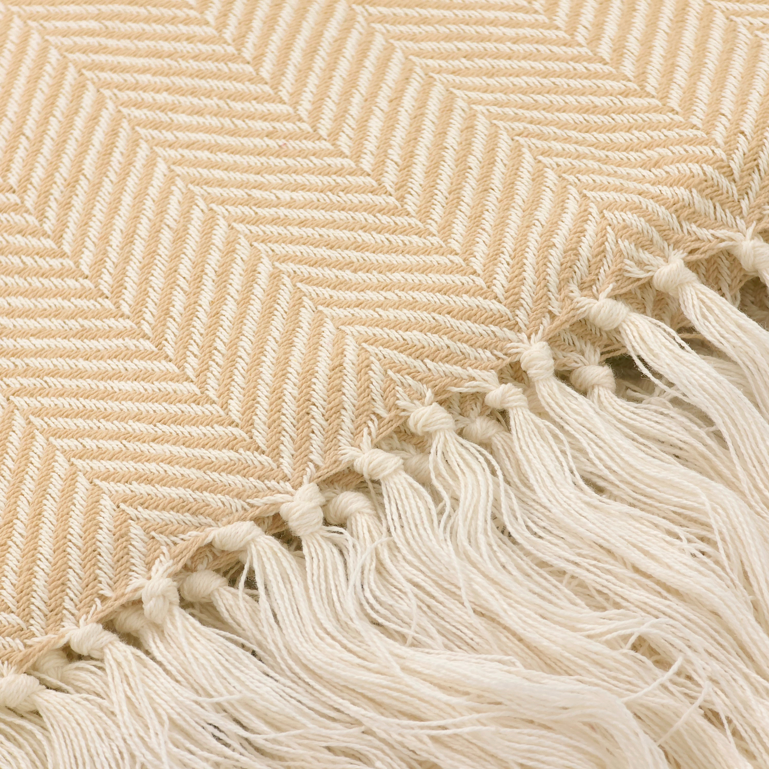 Filtar - Bomullspläd - Denisa Fishbone (beige/vit) (Storlek: 130 x 170 cm)