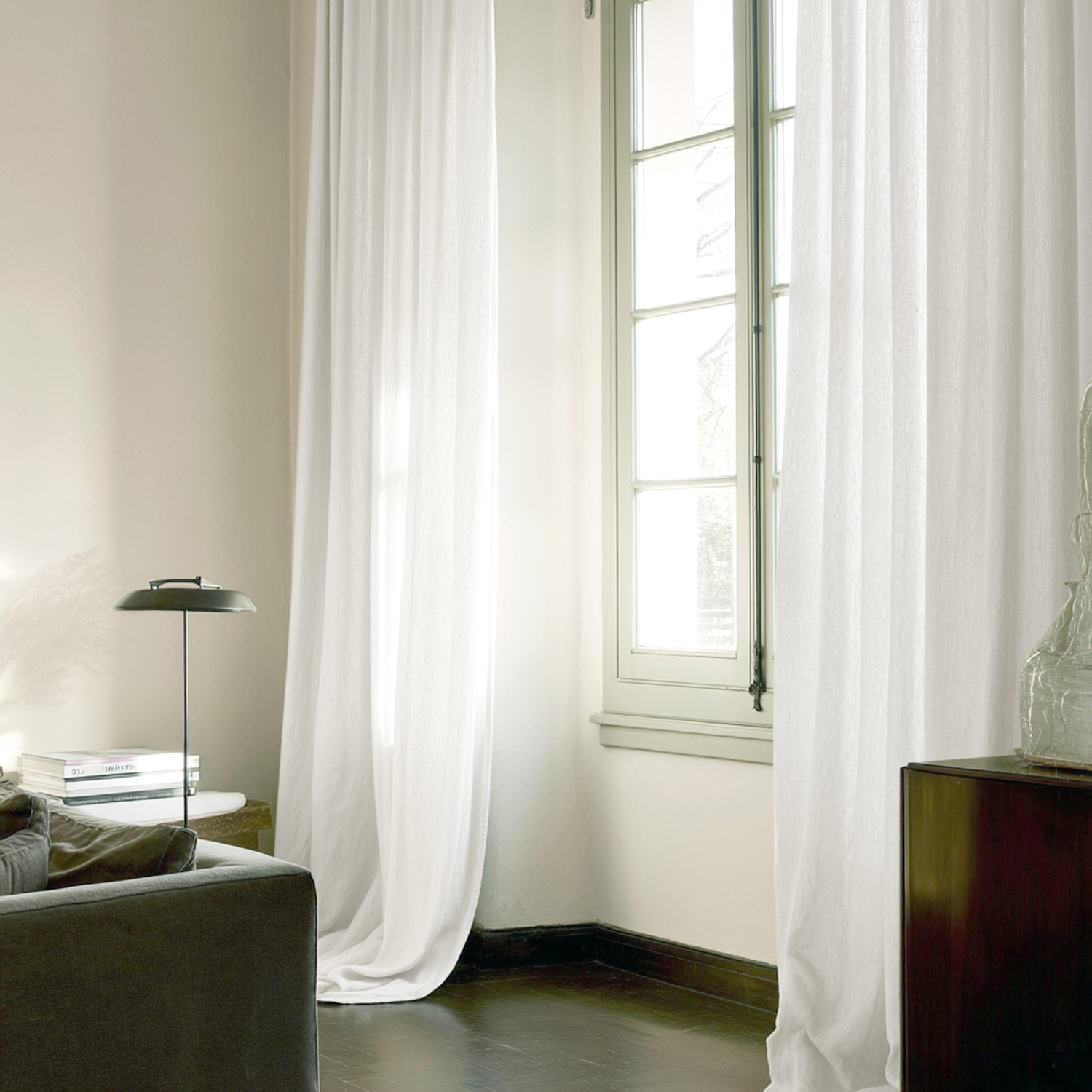 Gardiner - Linnegardin Cosmina (vit) (Storlek: 140 x 250 cm)