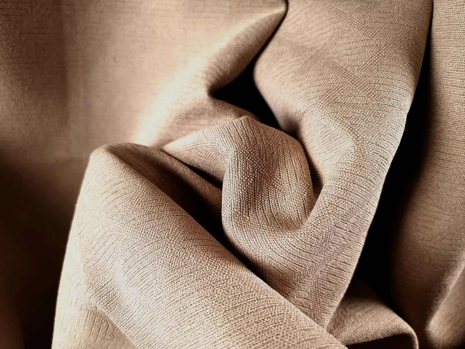 Gardiner - Mörkläggningsgardin Isolde (beige)