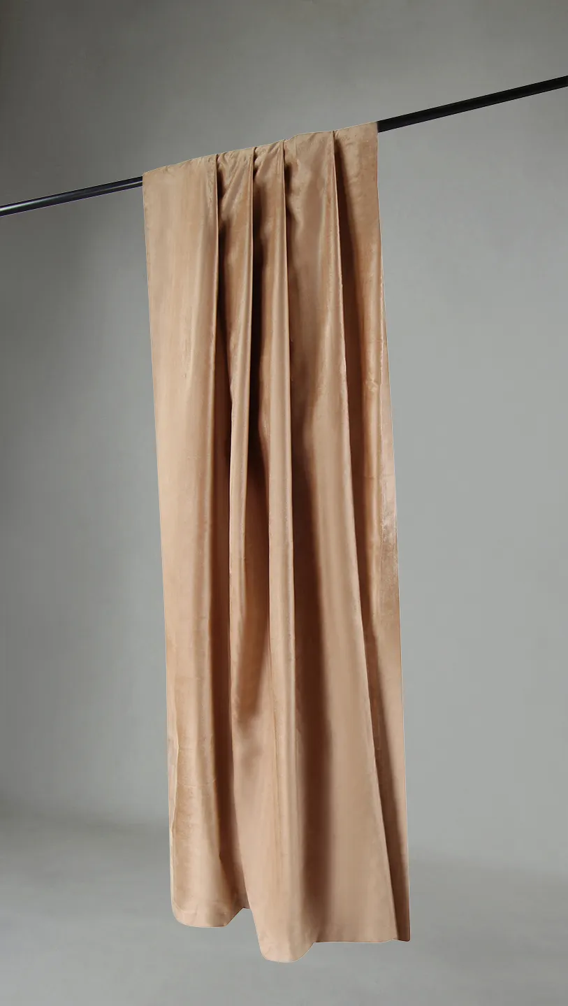 Gardiner - Sammetsgardin Juliet (beige)