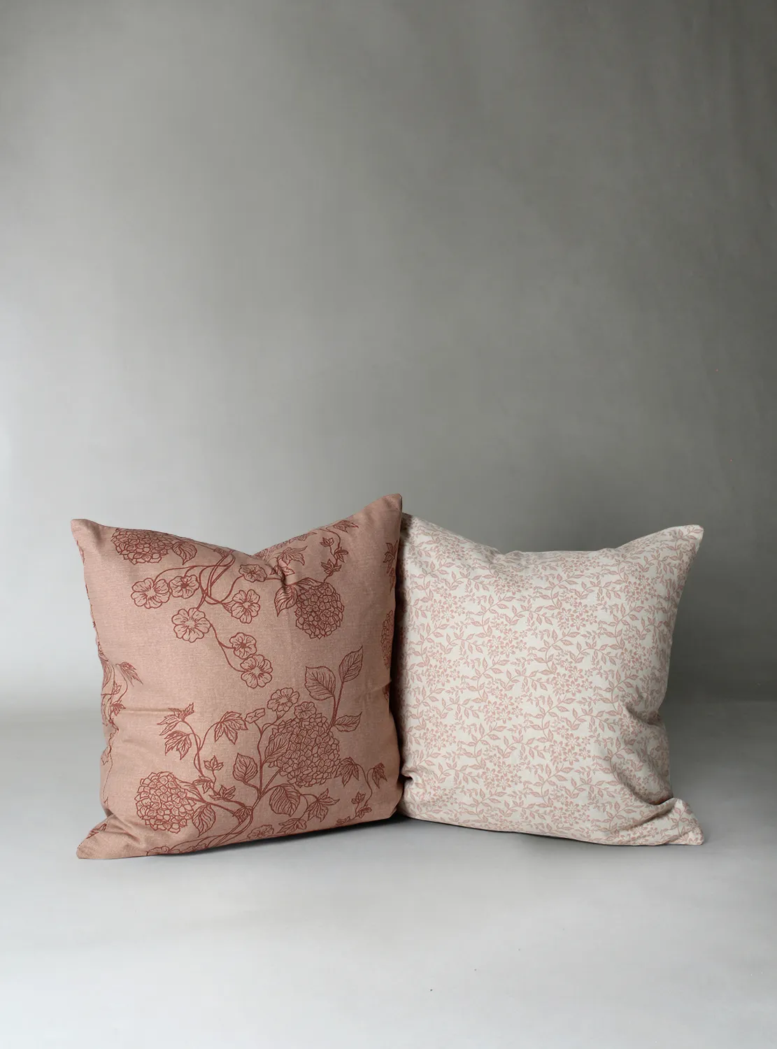 Kuddfodral 2-pack - Lilja (beige)
