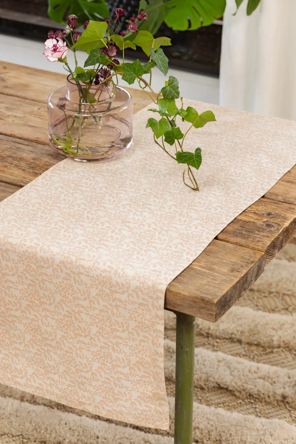 Bordslöpare - Löpare Lilja (beige)
