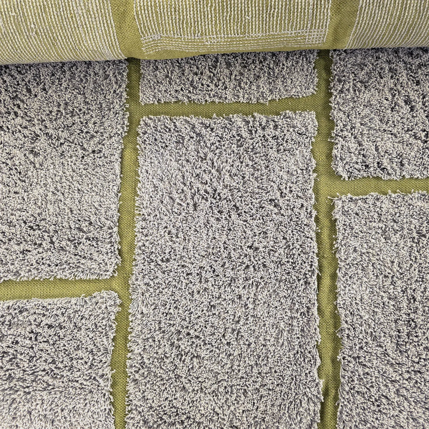 Ryamattor - Lindley Natural Cotton Shaggy (greige/grön)