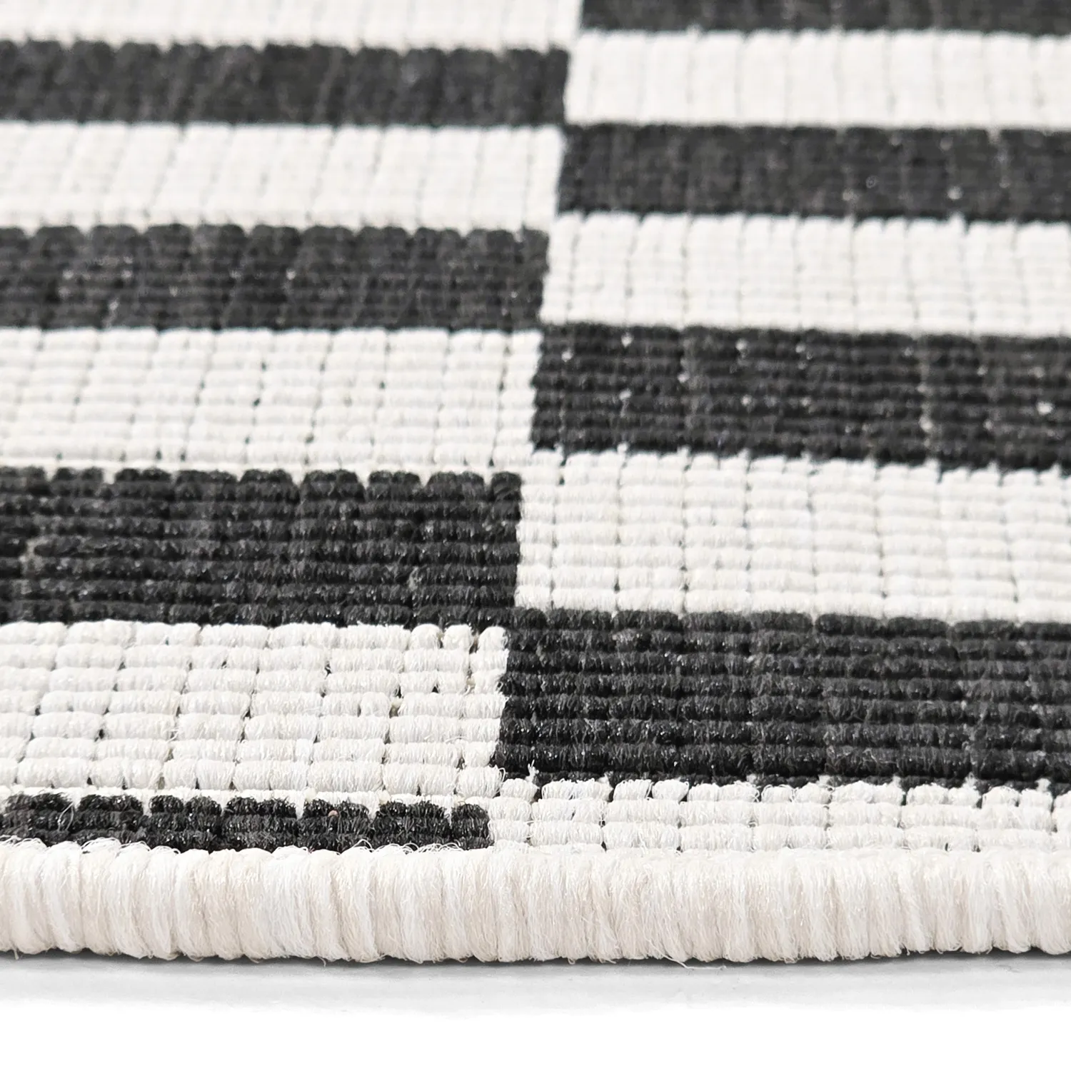 Rund matta - Indoor/Outdoor Otto (svart)