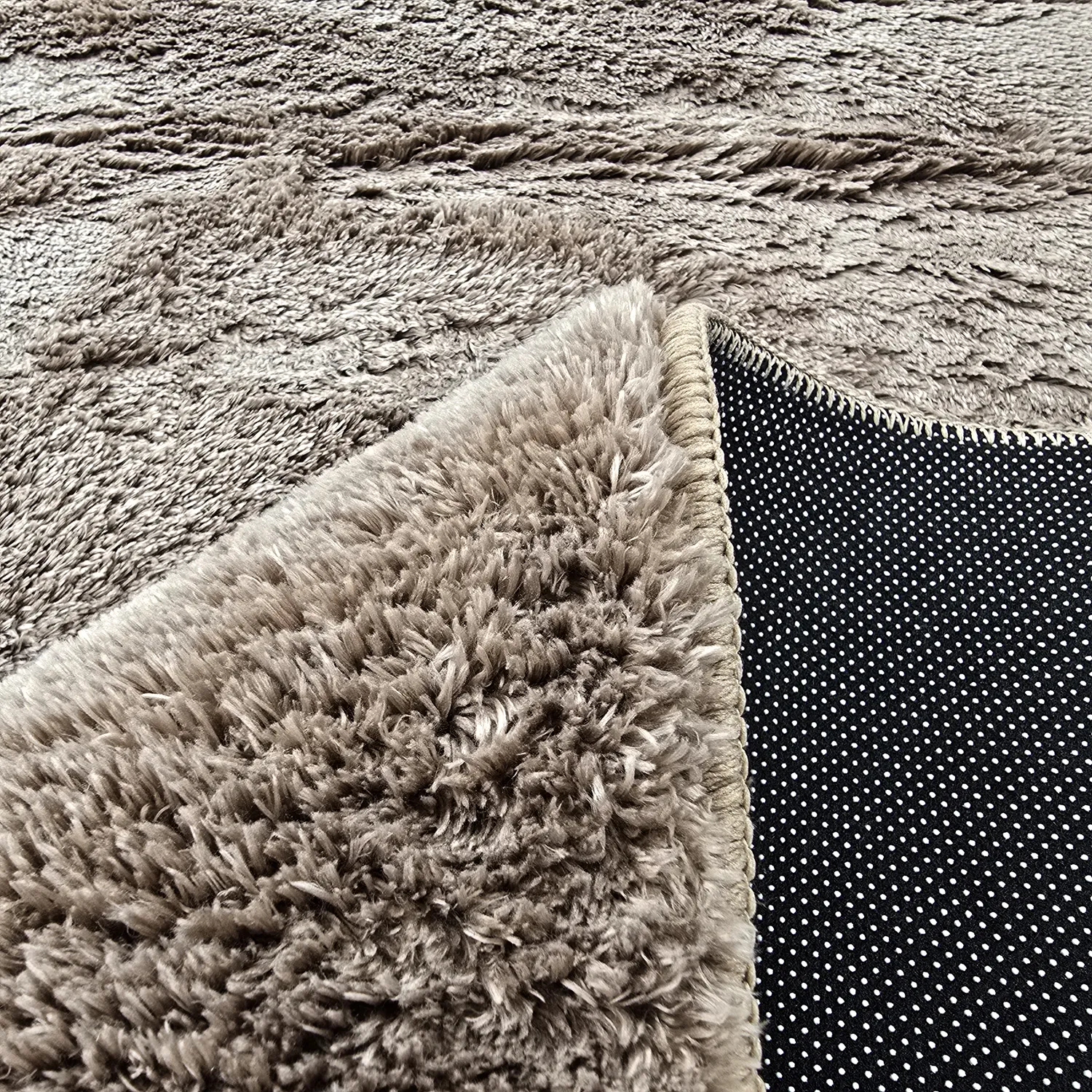 Oval Ryamatta - Aranga Super Soft Fur (brun)