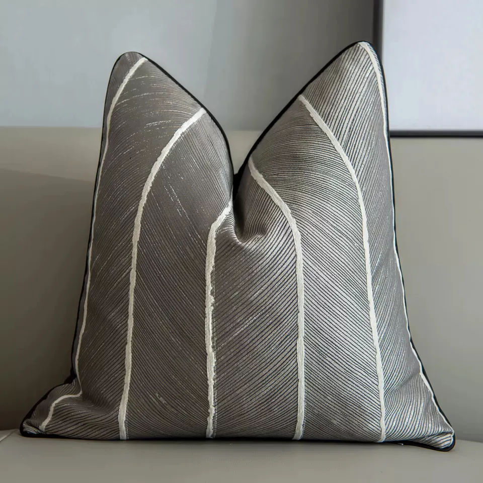 Kuddfodral - Striped Design 45 x 45 cm (grå/vit)