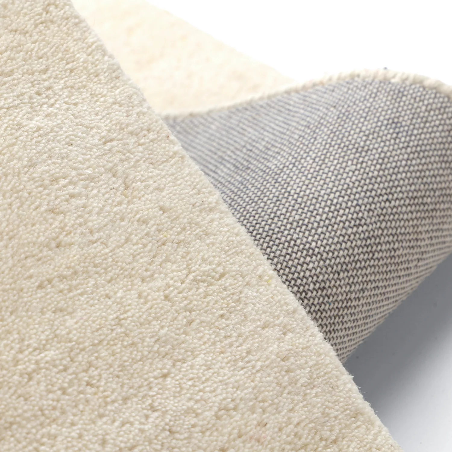 Ullmatta - Gaya Hand Tufted Wool Premium (creme/vit)