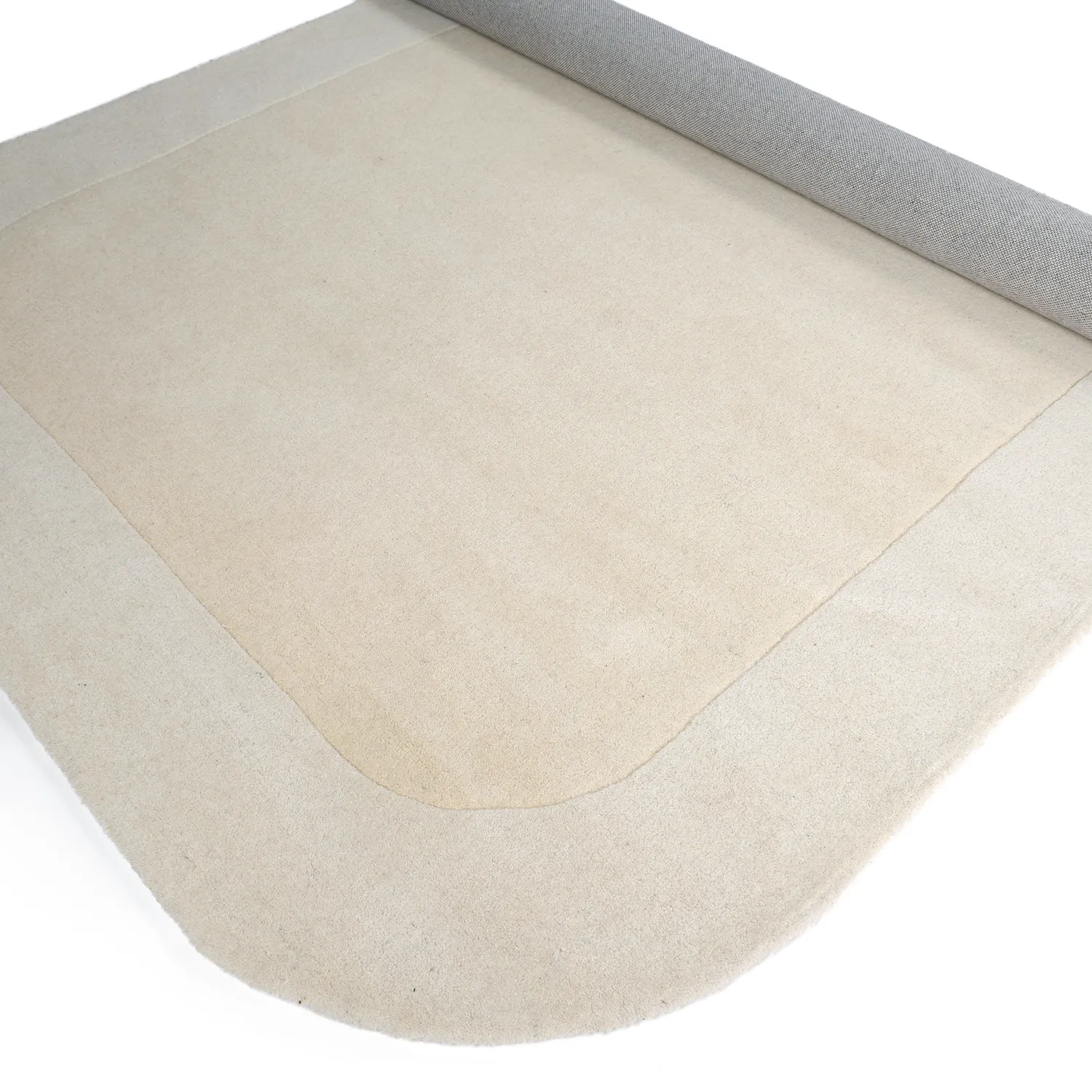 Ullmatta - Puri Hand Tufted Wool Premium (creme/vit)