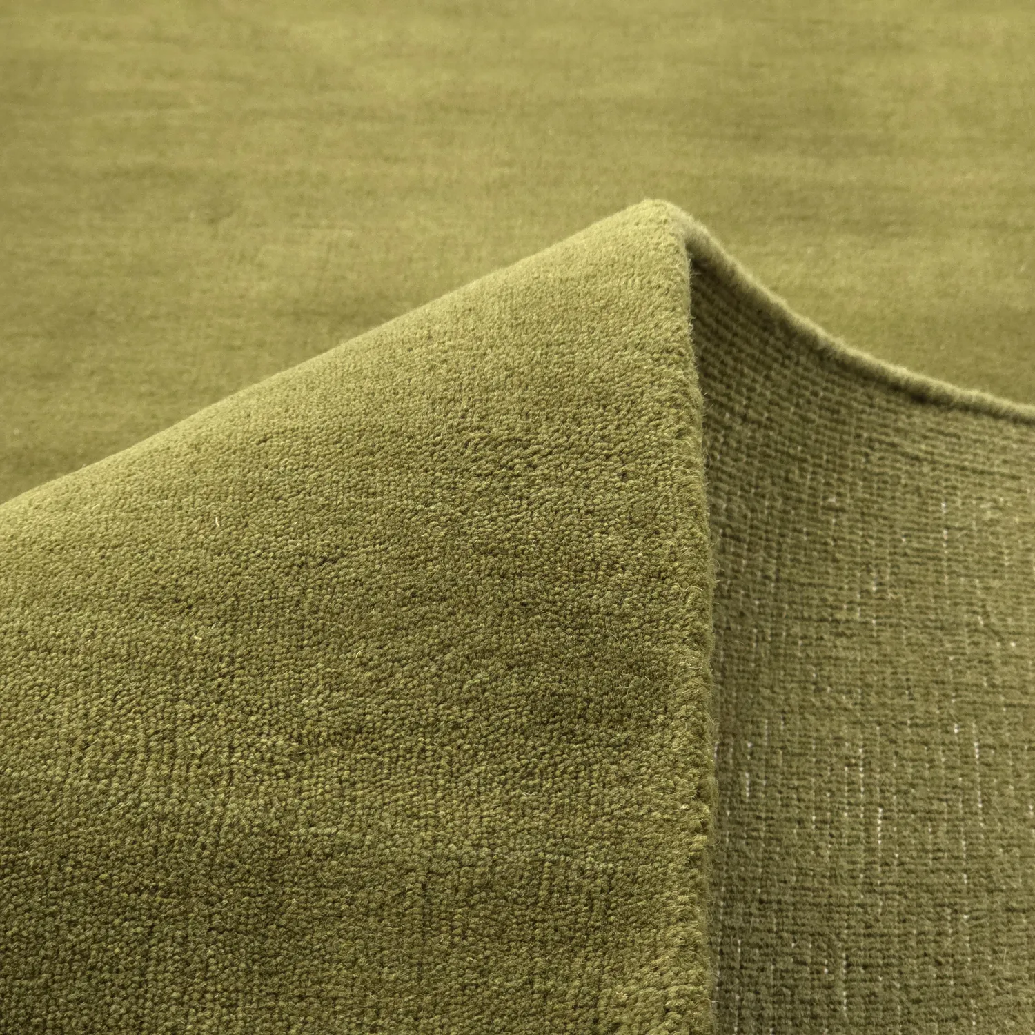 Ullmatta - Rozel Handloom Wool Premium (mossgrön)