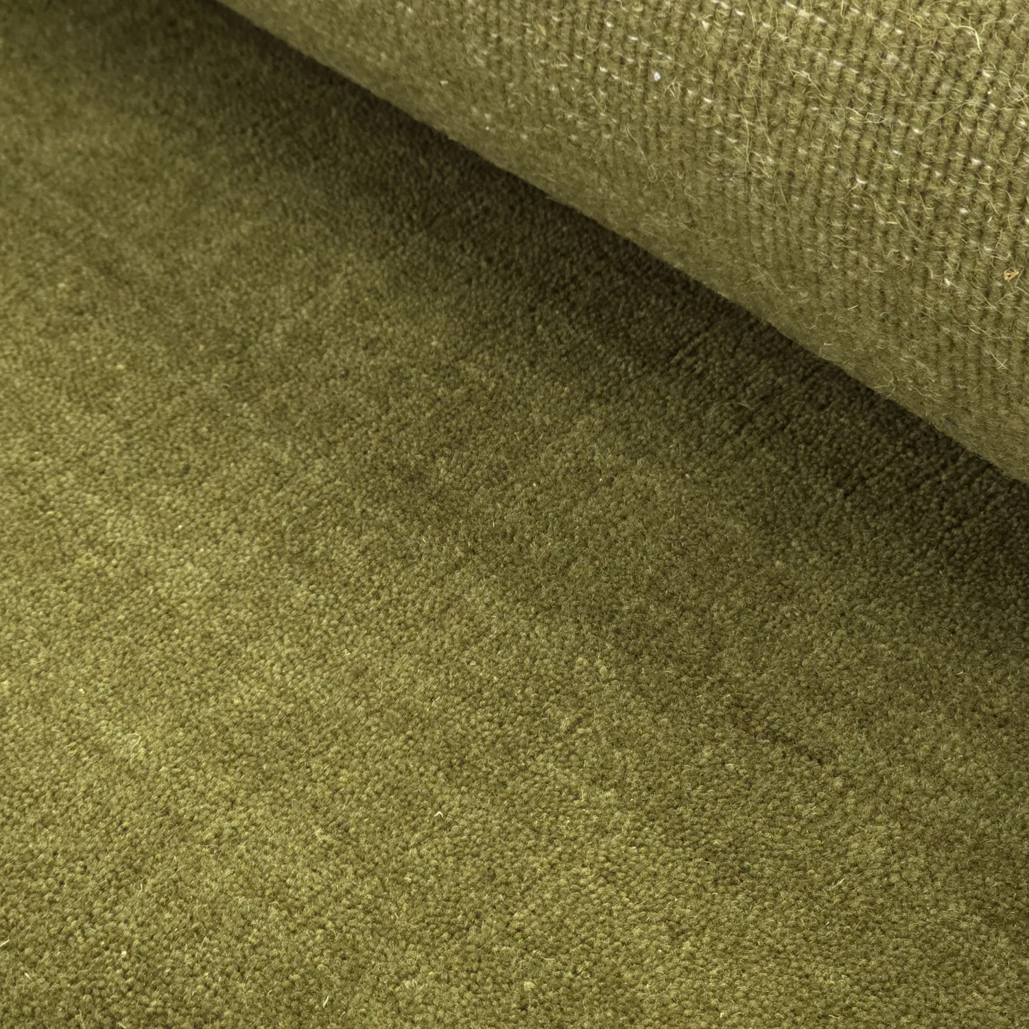 Ullmatta - Rozel Handloom Wool Premium (mossgrön)