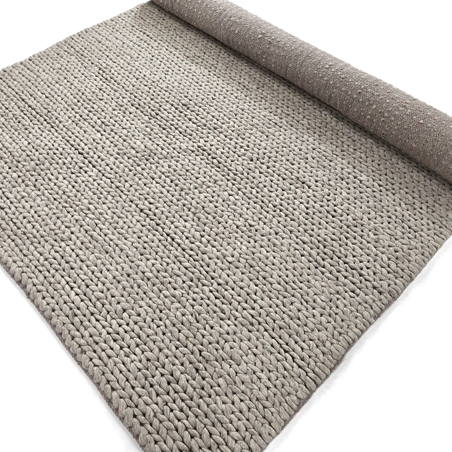Ullmatta - Talvia Braided Wool (grå)