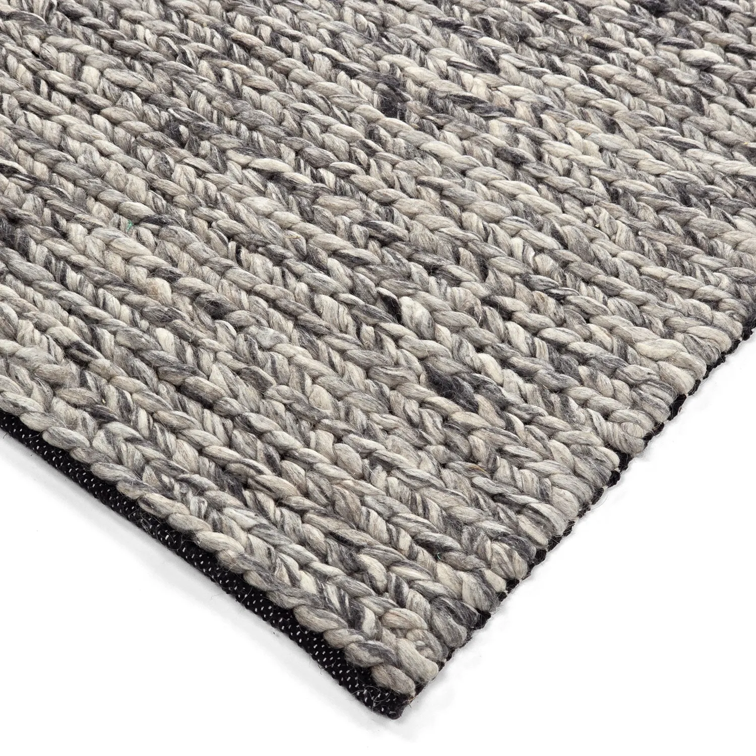 Ullmatta - Talvia Braided Wool (mörkgrå)