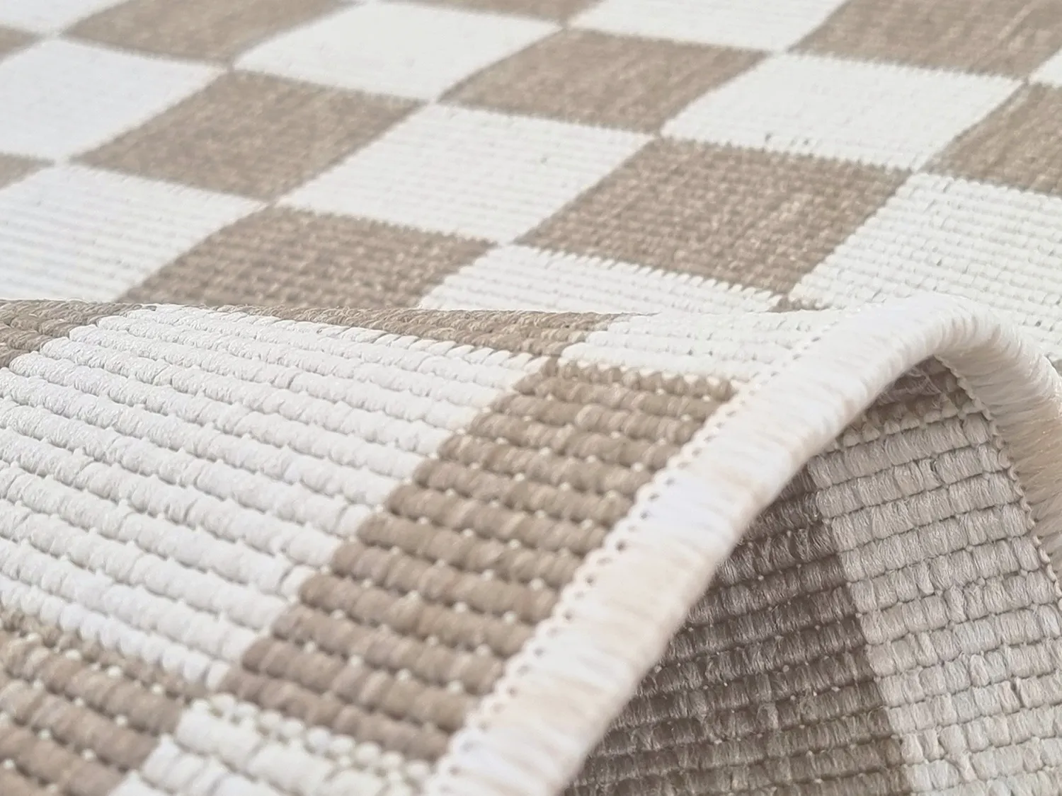 Inomhus- utomhusmatta - Lucida (beige)