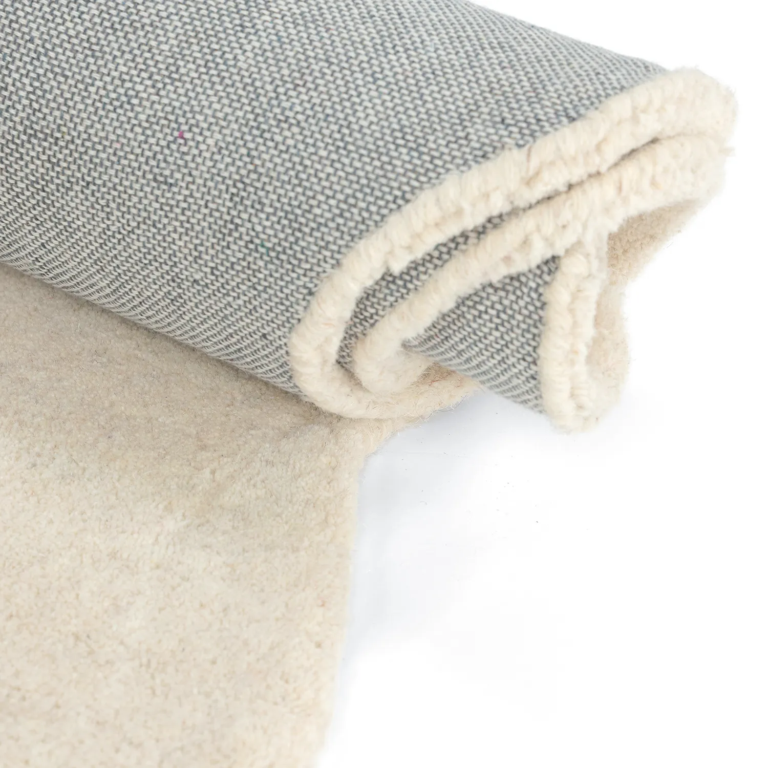 Vågig Ullmatta - Diu Hand Tufted Wool Premium (creme)