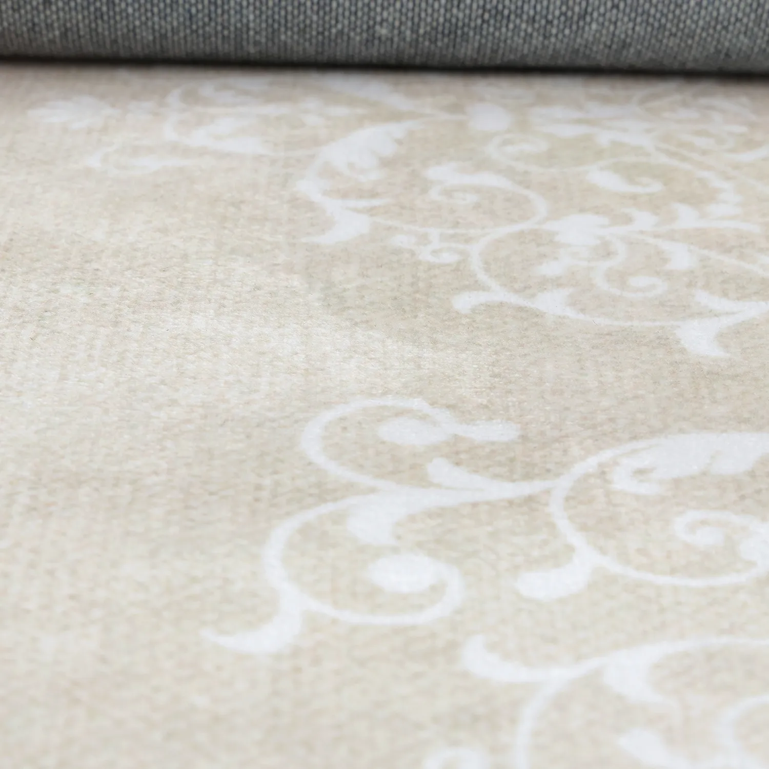 Wiltonmatta - Santi (beige/vit)